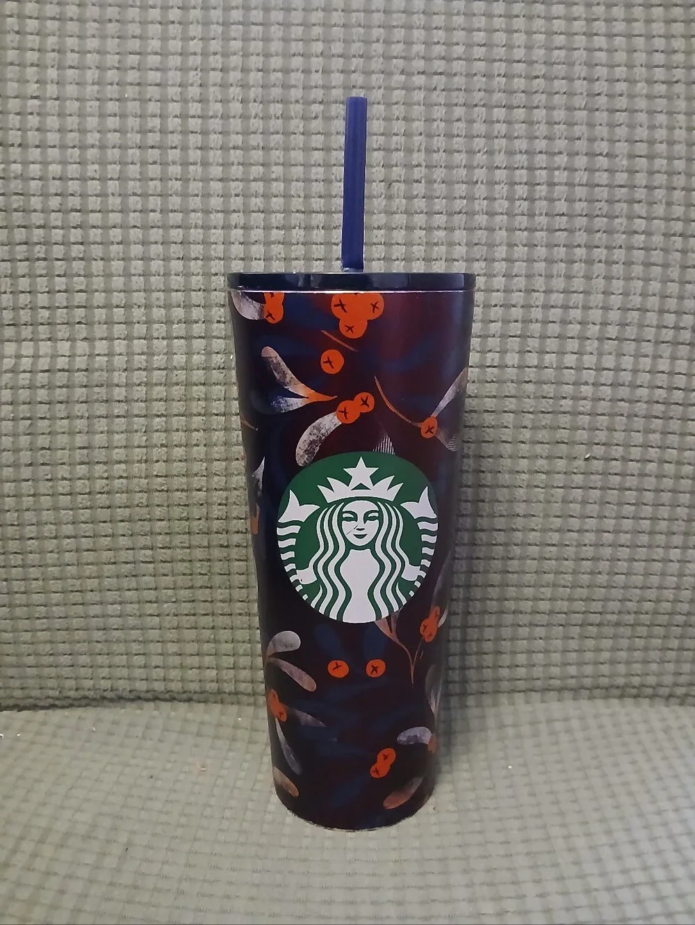 Starbucks 2020 Venti Mistletoe Berry Holiday 24 oz Tumbler (080526C)